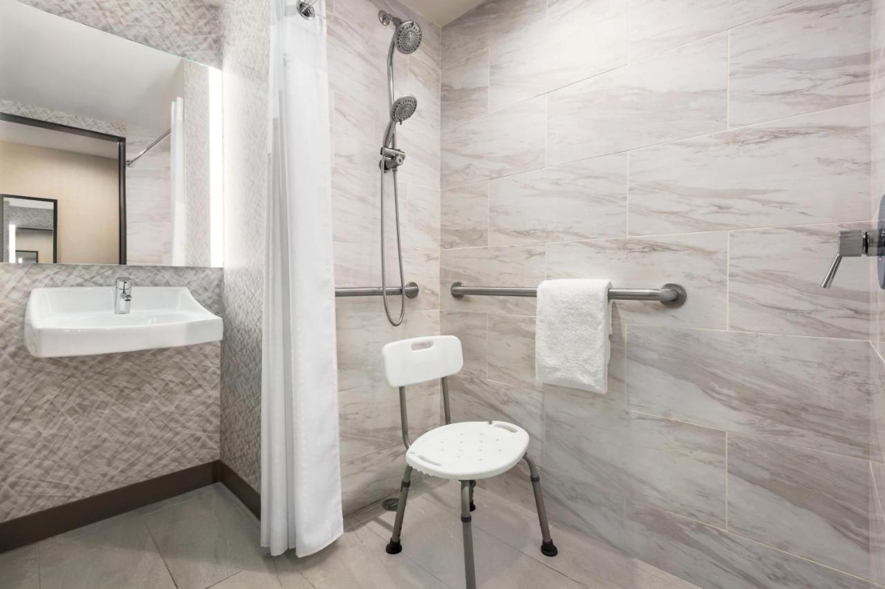 Holiday Inn Lic - Laguardia West, An Ihg Hotel นิวยอร์ก ภายนอก รูปภาพ