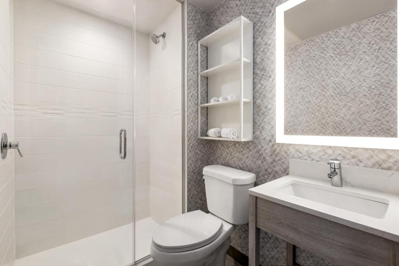 Holiday Inn Lic - Laguardia West, An Ihg Hotel นิวยอร์ก ภายนอก รูปภาพ